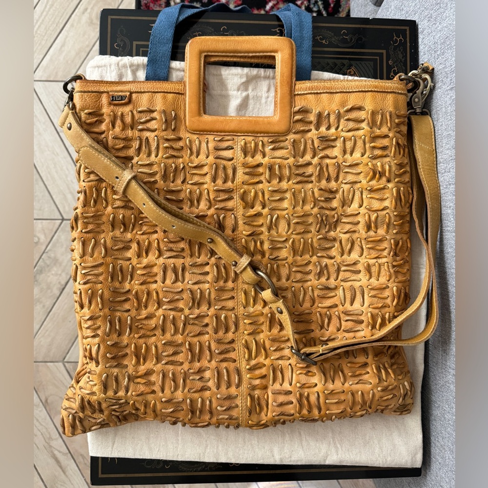NWT Tan Leather Large ArtnVintage Bag